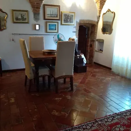 بيت ضيافة Castello Di Casallia Vetulonia